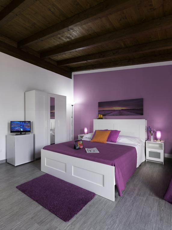 Airport Home & Bringo Car Rental Carini Δωμάτιο φωτογραφία